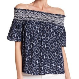 Laundry By Shelli Segal Printed Off Shoulder Top